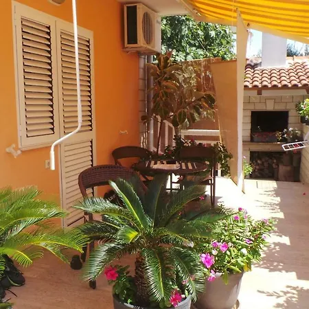 Apartment Vera Hvar Town